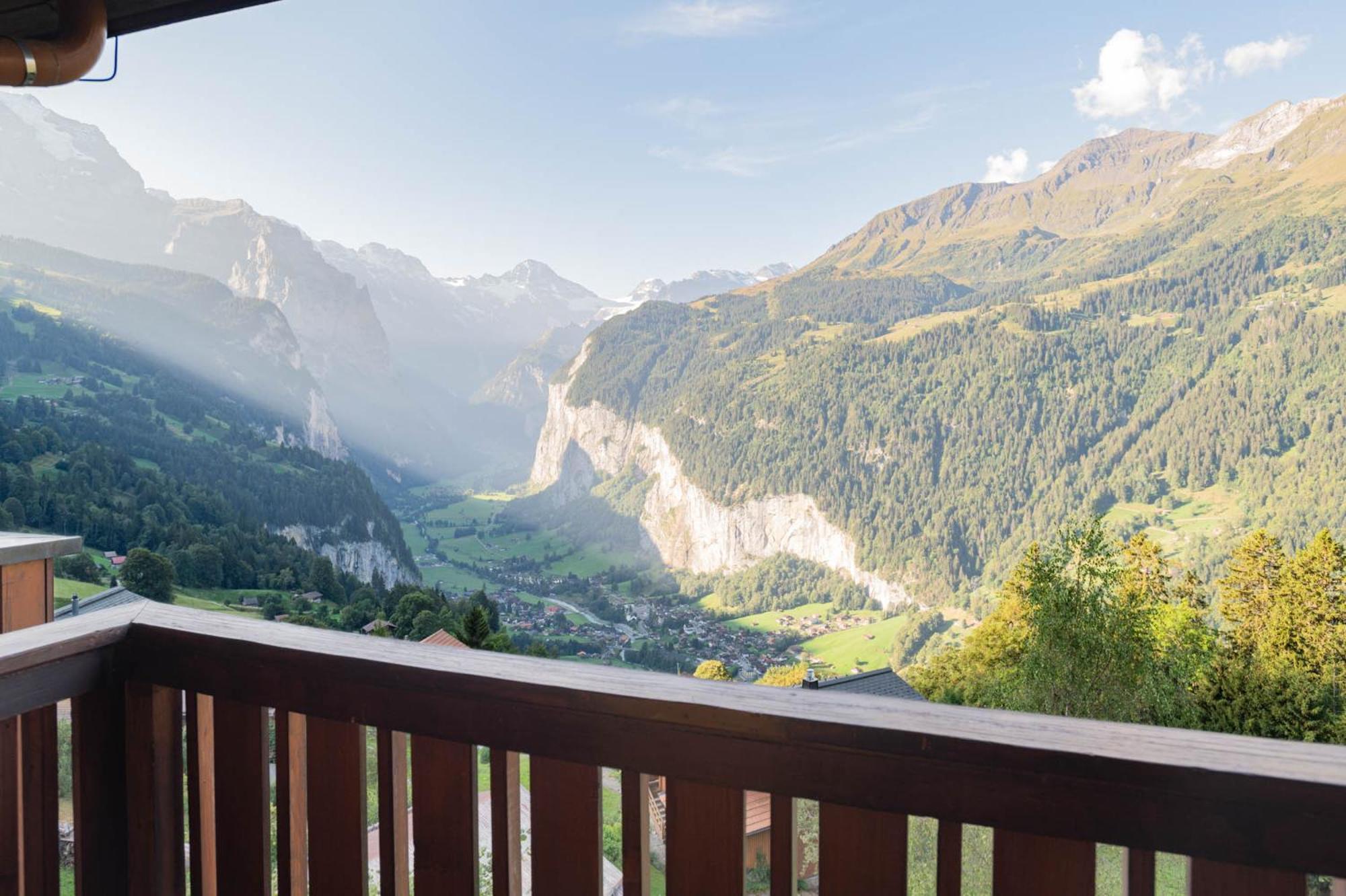 Hotel Bellevue - Traditional Swiss Hideaway Wengen Exterior photo